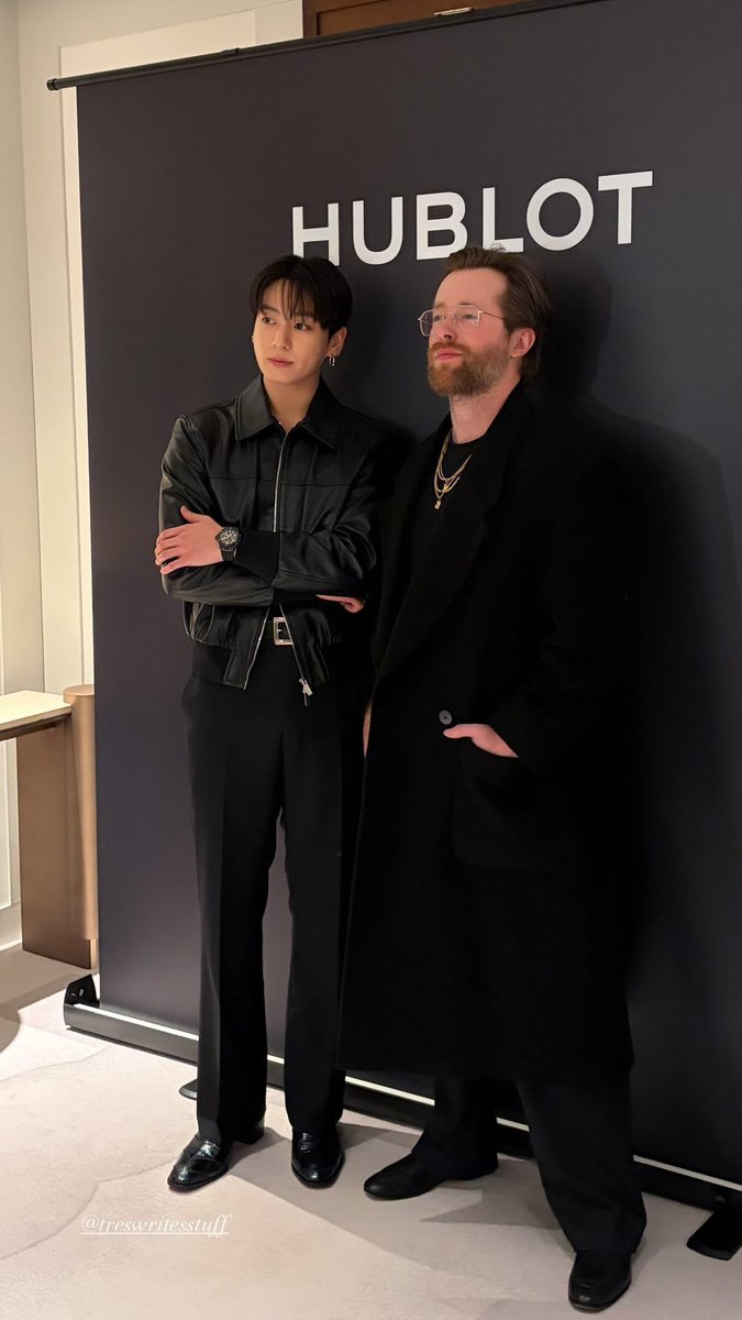 jnfication's tweet photo. — #JUNGKOOK se encuentra en el evento de Hublot, marca que lo nombró como su nuevo embajador. 🎀

RT + 🔄

JUNGKOOK FOR HUBLOT
#JUNGKOOKxHUBLOT
#JUNGKOOKForHUBLOT https://t.co/Poap6m6irK