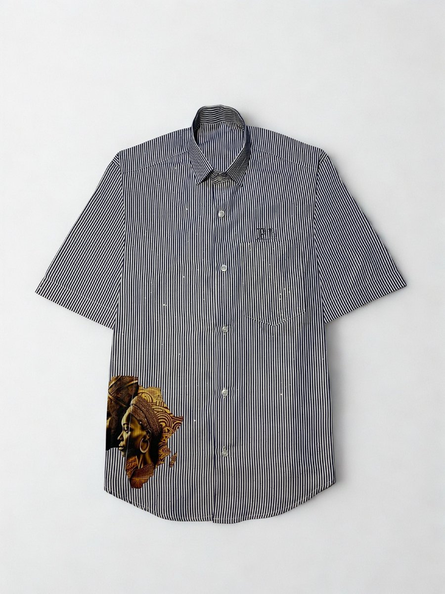PazRuz_'s tweet photo. The Artist shirt: 

🏷️ #47,600 https://t.co/hM8VAo40Zt