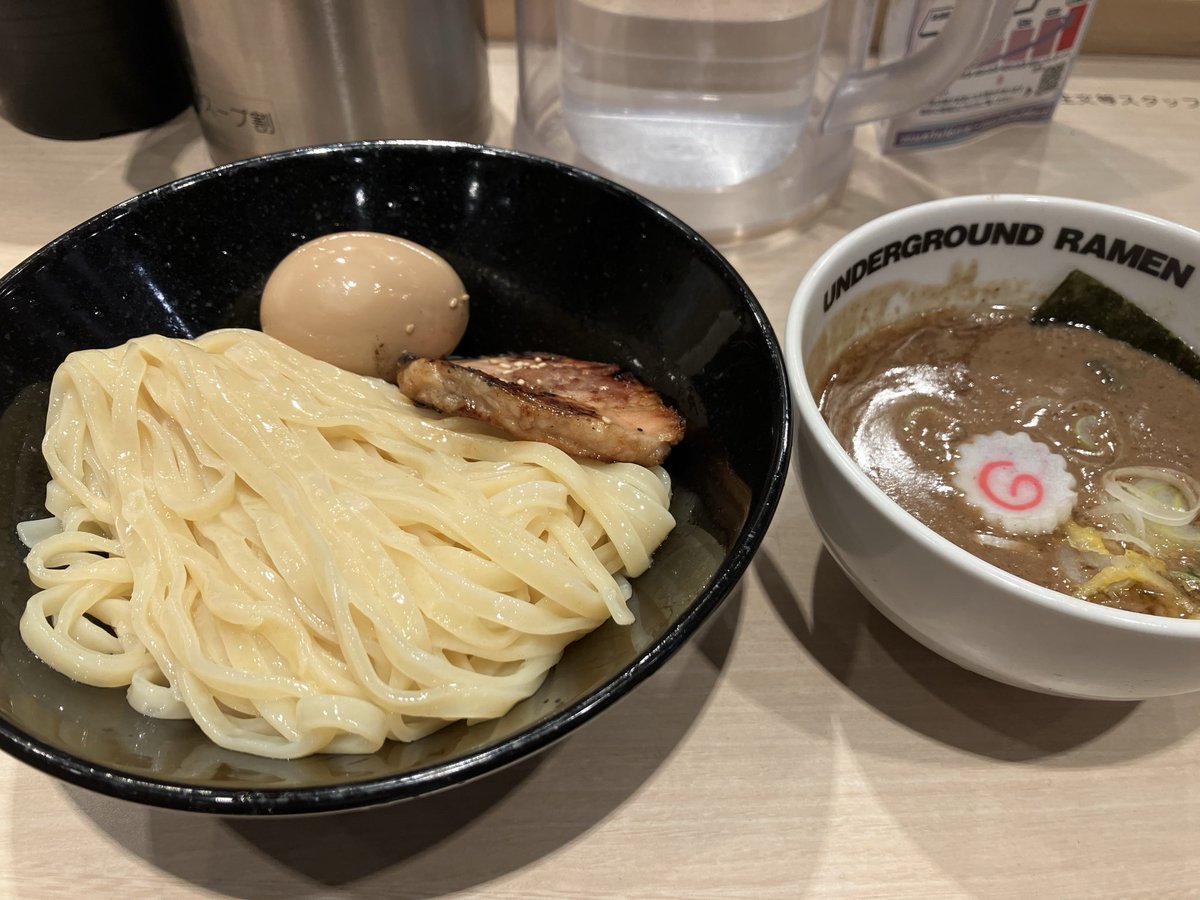 さいたま新都心をふらふら歩いておったら、なんと！！UNDERGROUND