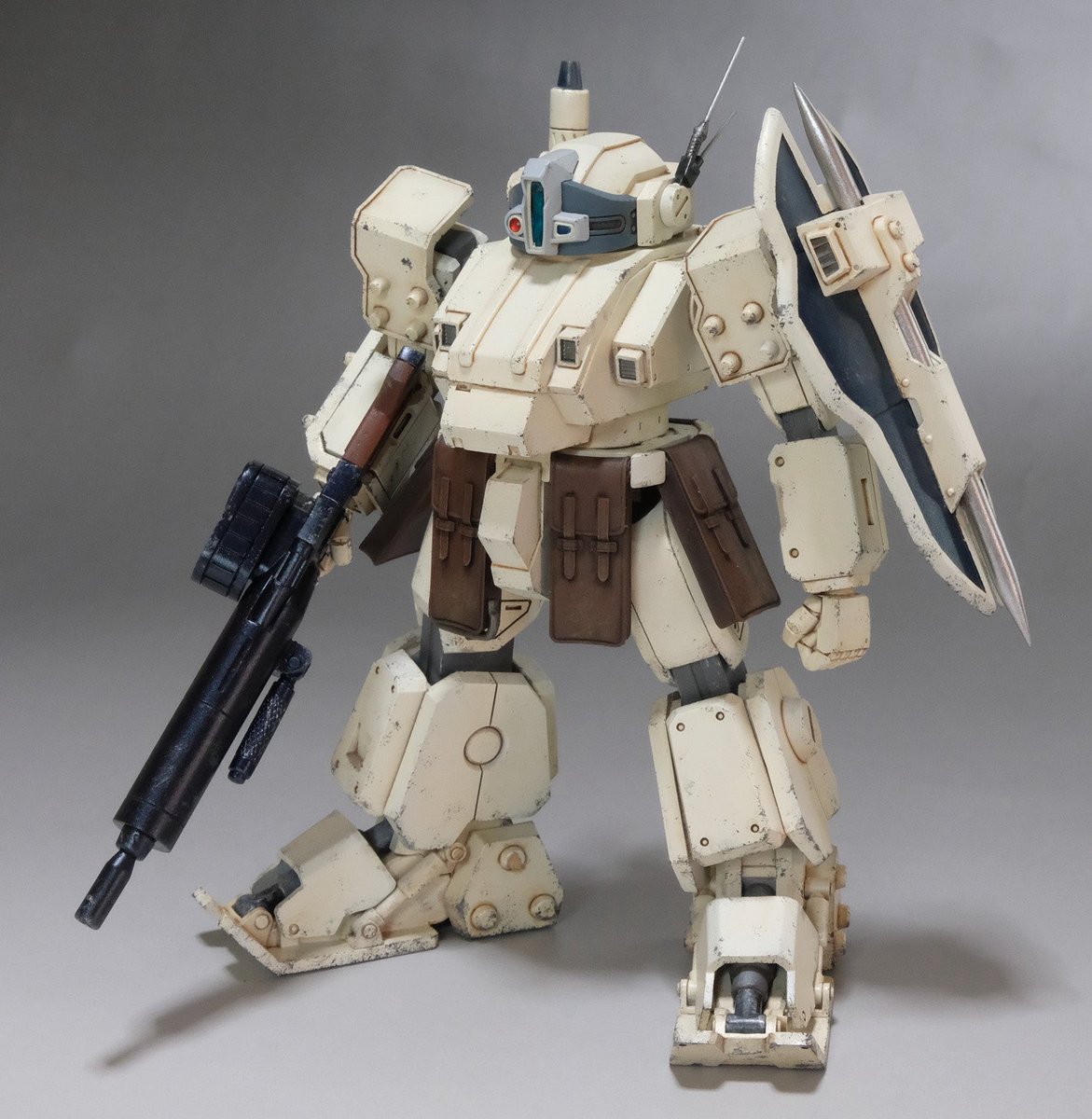 買って塗装したガレージキット見たい 『電脳造形研究所 装甲騎兵