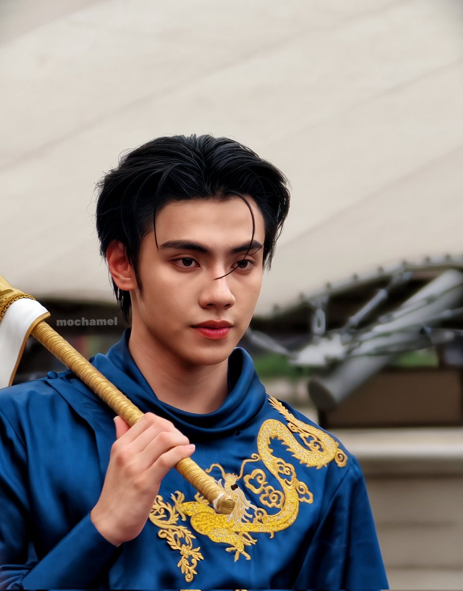 เฮียภีมดิว๊าาาา 

CNY ICONSIAM WITH BUS
#BUSCNYatICONSIAM
#PEEMWASU