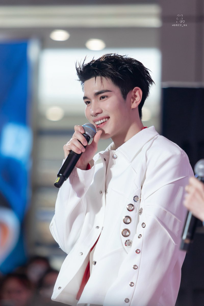 หล่อมากค้าบบบ 🤍✨

TOYOTA x FOURTH
#TOYOTADRIVEFININLOVExFourth