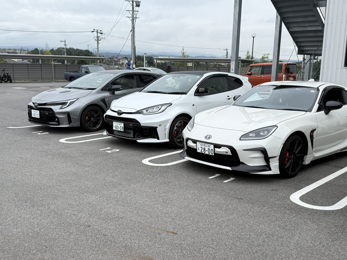 nc1011_T's tweet photo. #これを見た人は3人組の画像を貼れ https://t.co/pPivyn9L8N