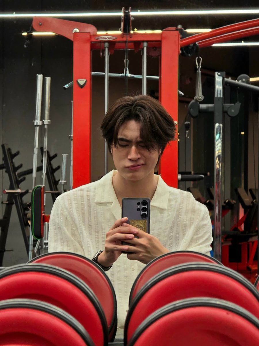 IGs : gemini_nt

Gym bros

#Gemini_NT #เจมีไนน์