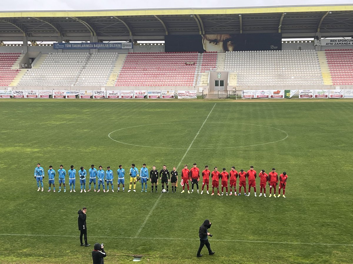 TÜRKİYE U-17 &amp; HİNDİSTAN U17