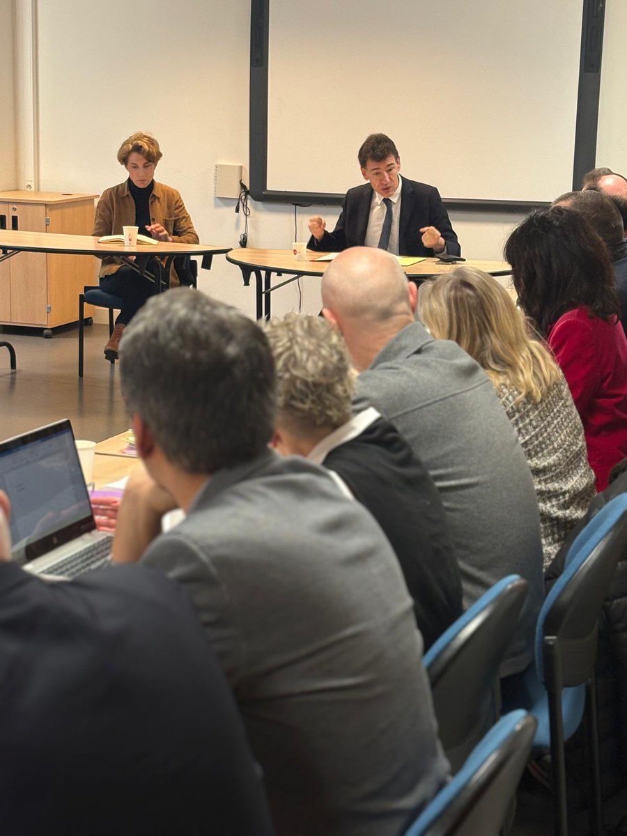 Philippe Baptiste tweet media