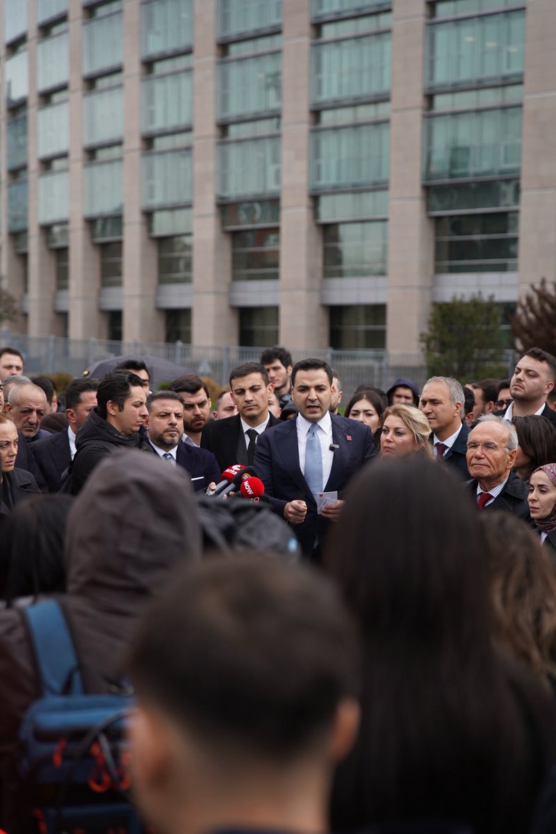 Cem Aydın tweet media