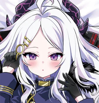 響ちゃんのフルグラフィックパーカー、抱き枕カバーニ種類、ヒナちゃんの抱き枕カバーの在庫をboothに出しました!