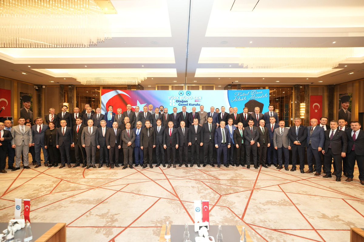 Türk milletinin sarsılmaz müdafisi Türkiye Kamu Sen’e bağlı sendikalarımızdan Türk Büro Sen’in 8. Olağan Genel Kurulu’nu büyük bir demokrasi ve birlik ruhu içinde tamamladık. 
Fetövari ayak oyunlarından tutun da Ülkücü Hareket’in şanlı mazisini bilmeden, yaşamadan ahkam kesenlere