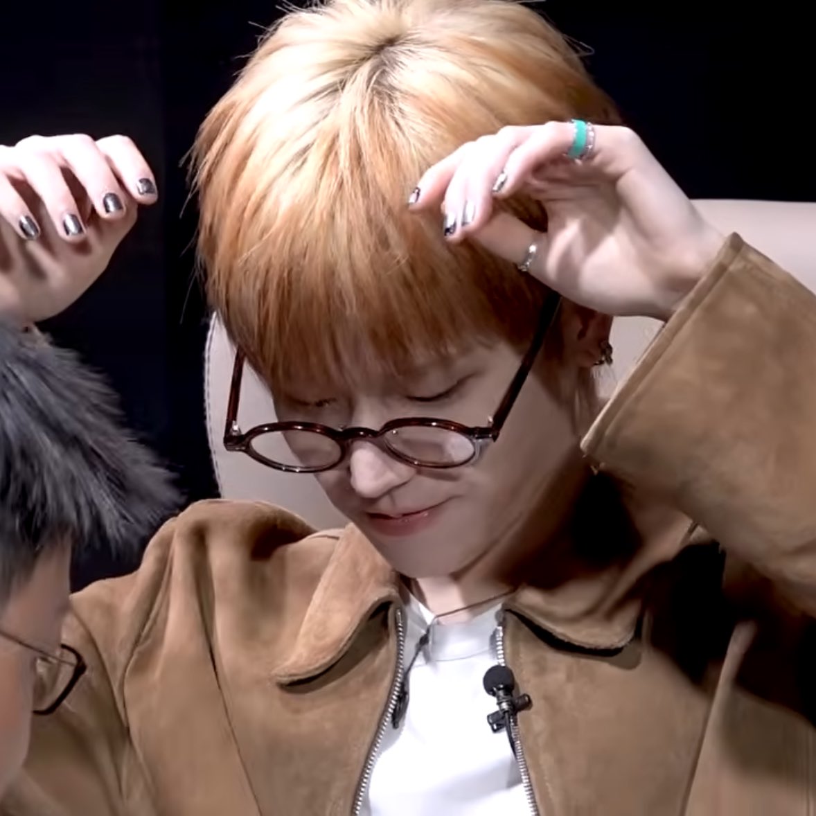 아니 X발 하…….
나진짜나쁜마음먹을거같으니까
그만해라….난말한거다진짜