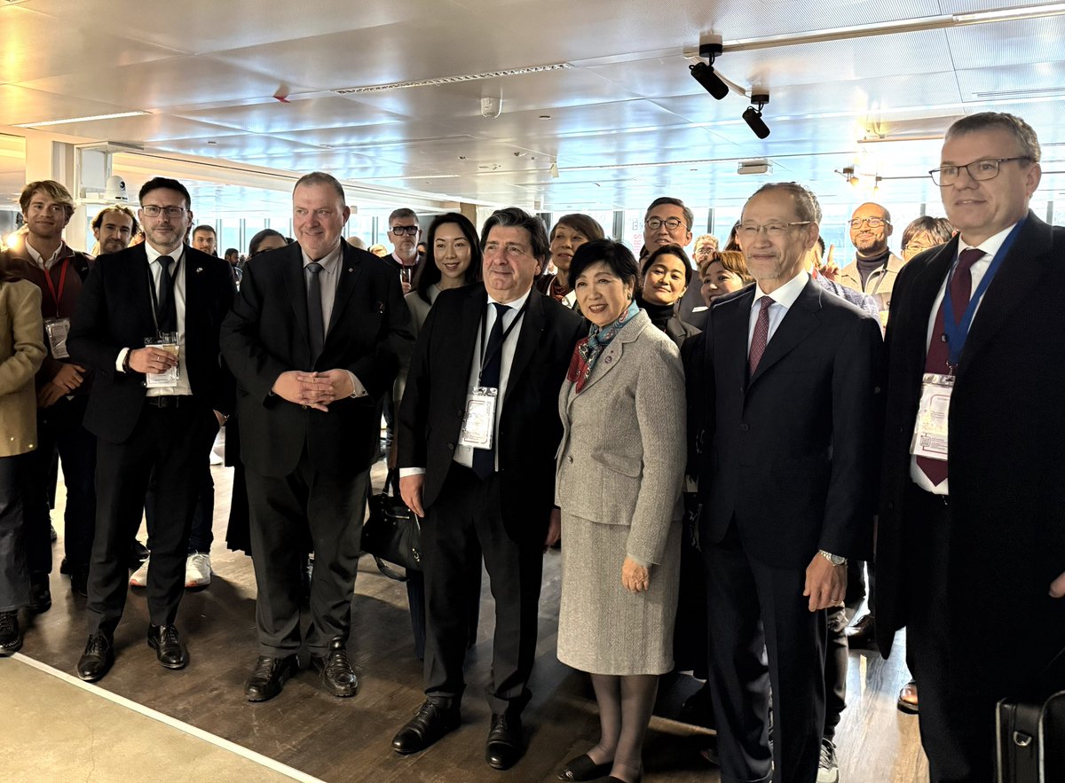 SusHiTech_SUEN's tweet image. 【 #STT2026 at Paris】
On February 4, we hosted “La Convention ‘SusHi Tech Tokyo 2026’” at #StationF, one of the world’s largest startup incubation hubs in Paris, to showcase the strengths of Tokyo’s startup ecosystem.
The event welcomed over 160 attendees, featuring speakers