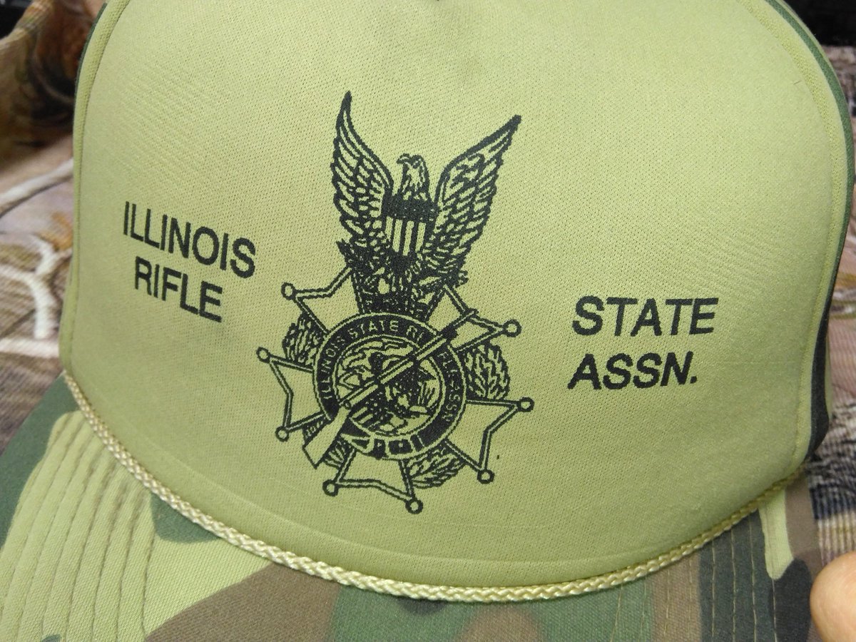 javaoralegacy's tweet image. 30年位前にオクトパスアーミーの古着コーナーで買ったフルスポンジの迷彩キャップ
何年か前にアジャスターが経年劣化で割れて島田市のクリーニングあいざわさんで同色新品に交換してもらえてまた使えるようになった
ちなみに子供から63センチオーバーの大柄男性までイケる超汎用サイズ