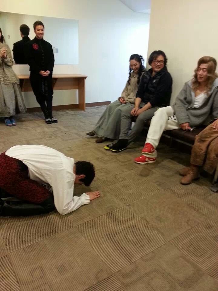 otllfz's tweet photo. 아    설날  하나도 안 설레네 https://t.co/kQEBl7a4j8