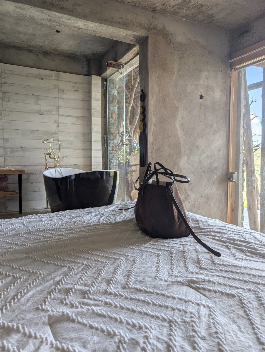 Good afternoon.

📌 Olelekurruki Ngare Ndare