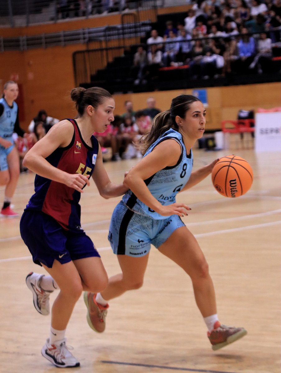 🗞️ Refuerzo para <a href="/RecoletasZamora/">CD Zamarat - Recoletas Zamora</a>

La entidad naranja anuncia su nuevo fichaje, la escolta malagueña de 30 años Ana Moyano (100 partidos FEB), antigua jugadora de Rula, se suma al CD Zamarat

✍🏻<a href="/jmcrespo0000/">Jose</a>

Léelo y comenta aquí 👇
elafizionado.es/refuerzo-para-…