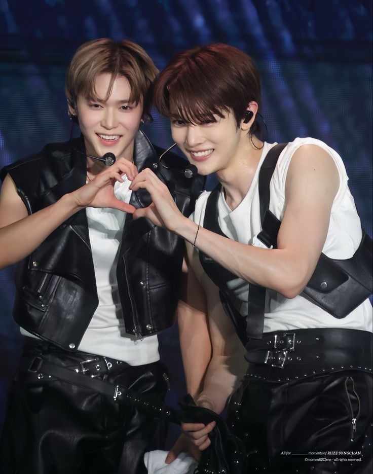 ทำใจไม่ได้                              ทำใจได้แล้ว