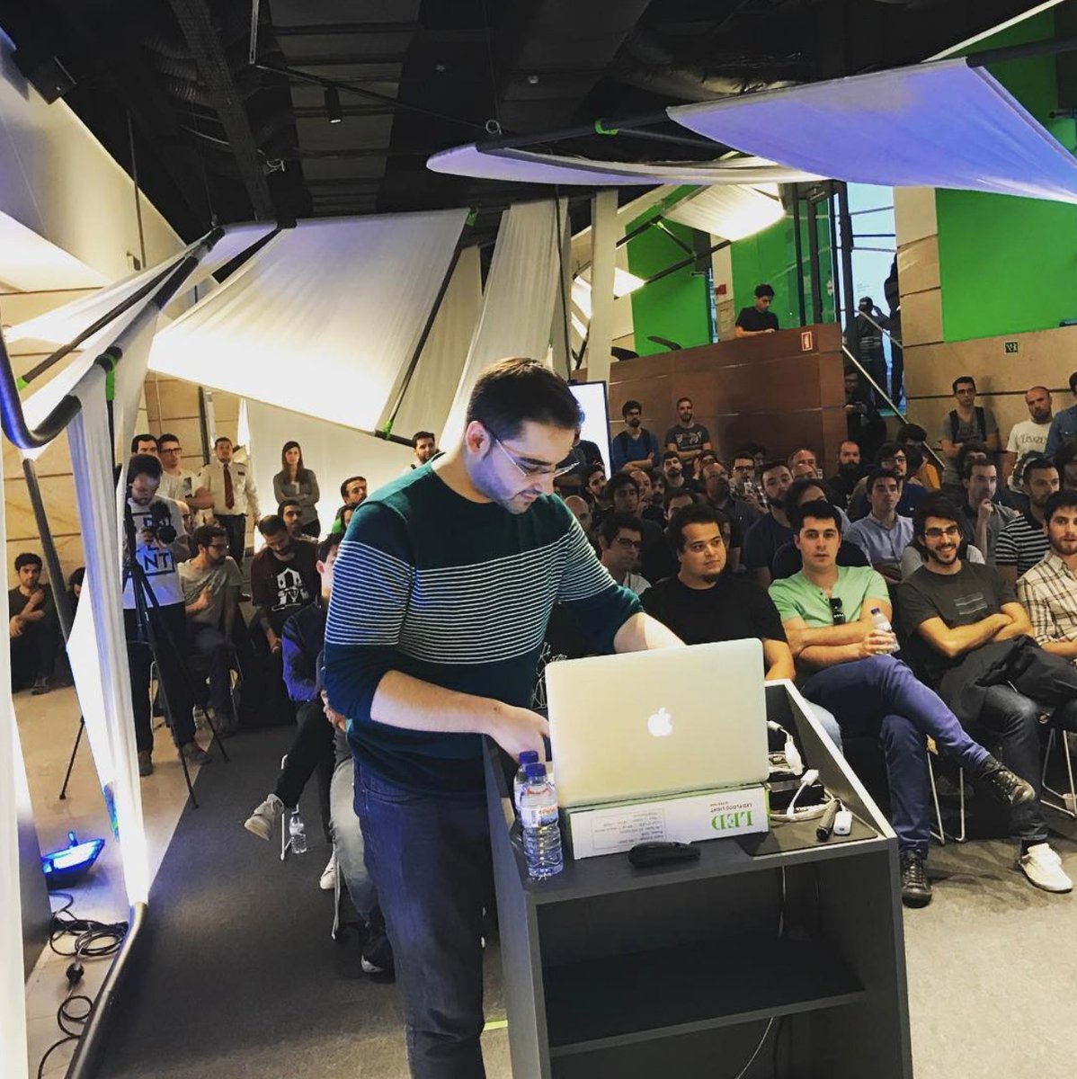 OPO.network tweet media