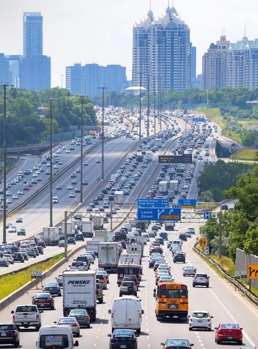 More mobility options don’t just cut congestion, they also free road space for those who need to drive. Cleaner and driverless vehicles help, but the bigger impact comes from land use. How we plan communities shapes how much we drive, walk, bike, or ride.
#mobility  #sprawl