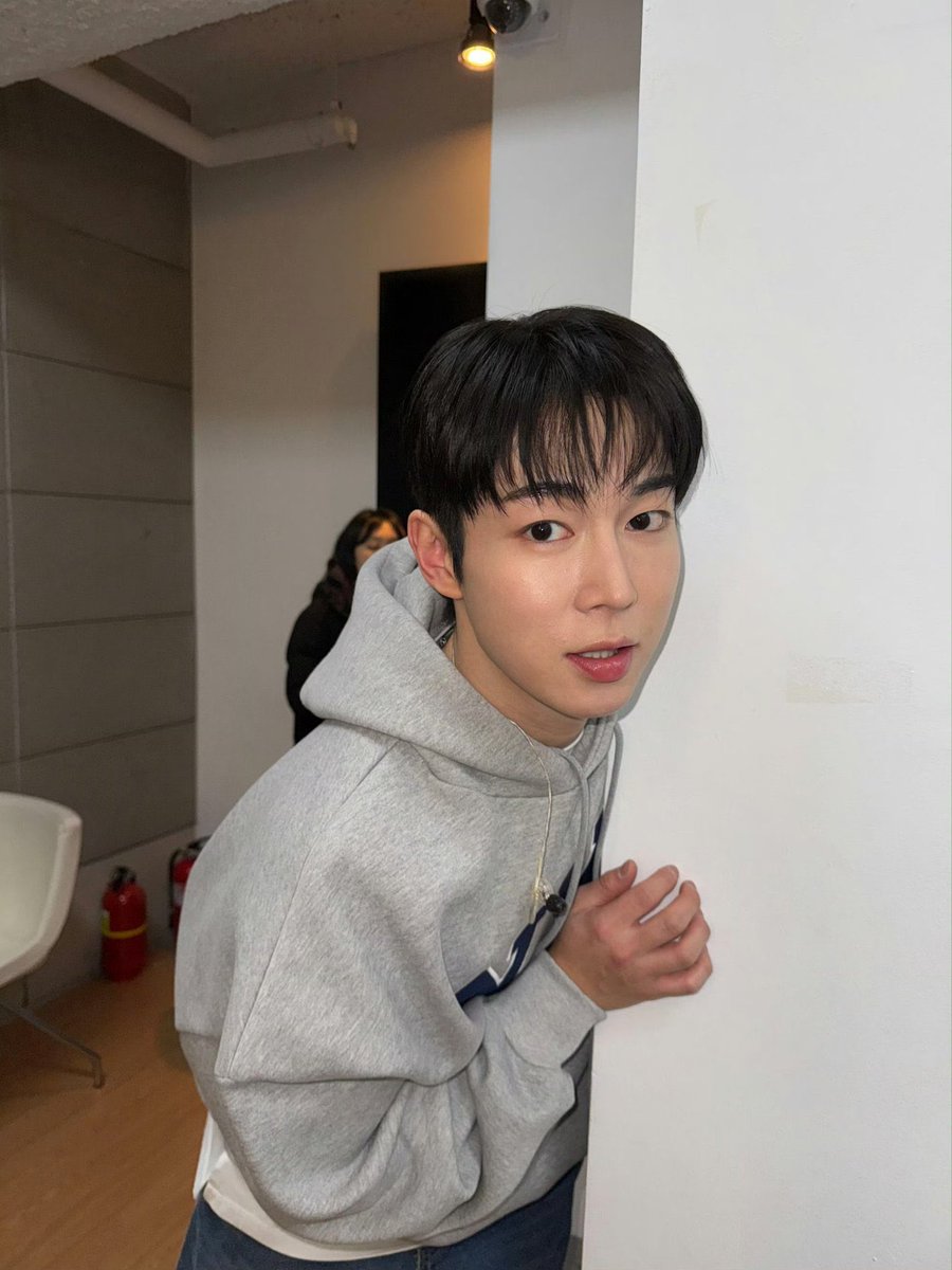 SF9__Unofficial tweet picture