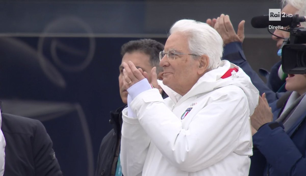 Share il Presidente Mattarella per portare fortuna alla nazionale italiana ✨