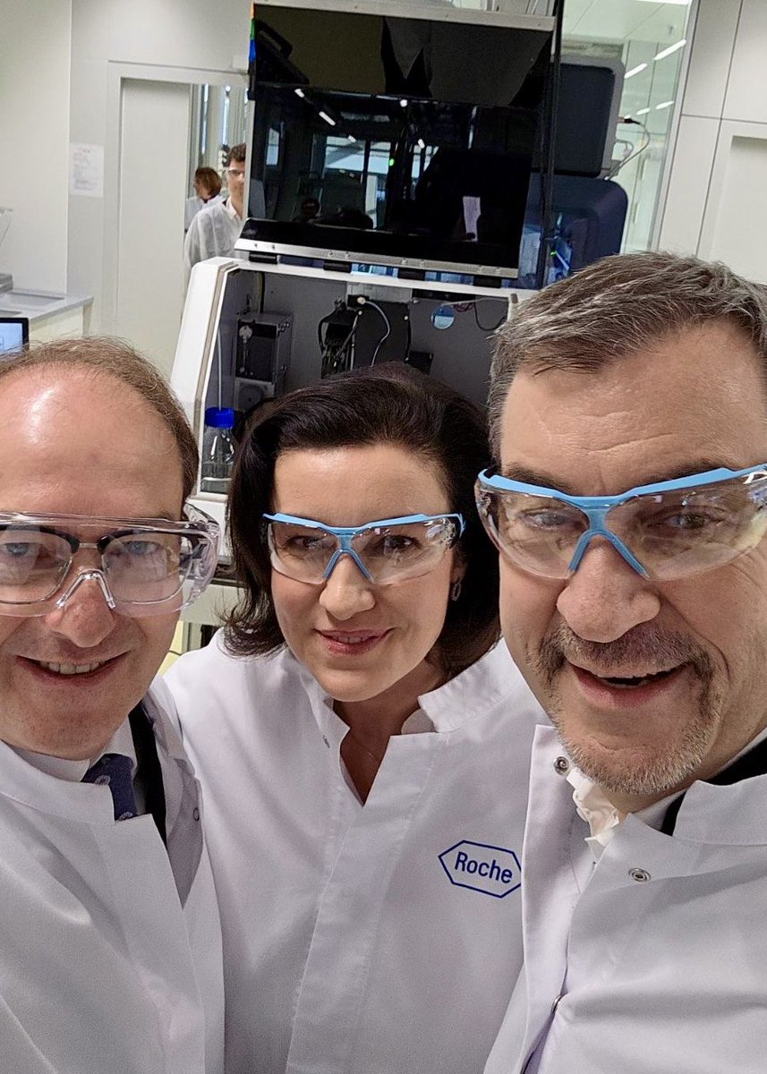 Markus_Soeder's tweet image. Ein neues Level Spitzenmedizin „Made in Bavaria“: Eröffnung des neuen Entwicklungszentrums für Diagnostika bei @Roche_de in Penzberg mit CEO Dr. Thomas Schinecker, Bundesinnenminister Alexander Dobrindt und Technologieministerin @DoroBaer. #Roche ist ein Powerhouse für