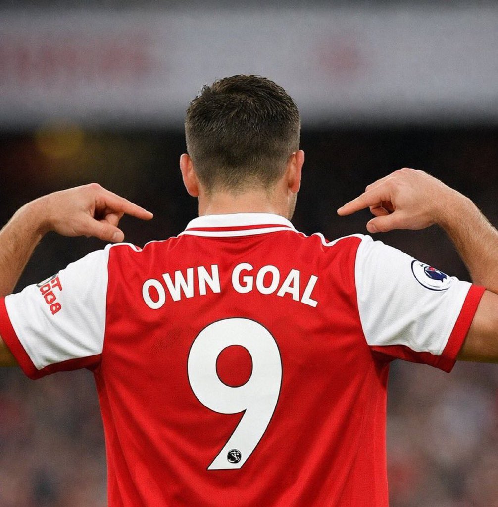 Bees 🐝 will sting you today no goal for you against my childhood club.