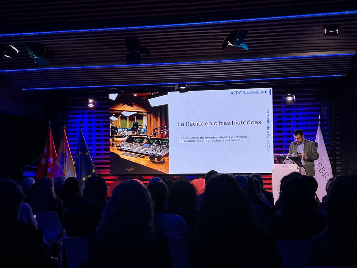 Universidad Nebrija tweet media