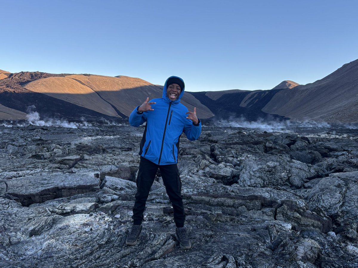 HTHAGeography's tweet photo. Exploring the fresh lava fields of Nátthagi Valley. https://t.co/pISPS0nrhT