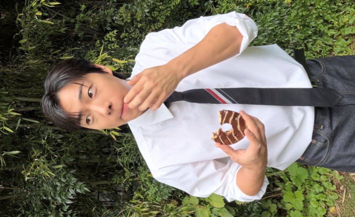 Gogoetion's tweet image. ⚠️ 사기 주의 ⚠️

'여성을 위한 발렌타인데이 선물은 화장품이나
핸드크림을 추천'이라는 루머가 돌고 있습니다만,
절대 믿지 마세요 ‼️

여성이 정말로 원하는 것은 ⬇️⬇️⬇️