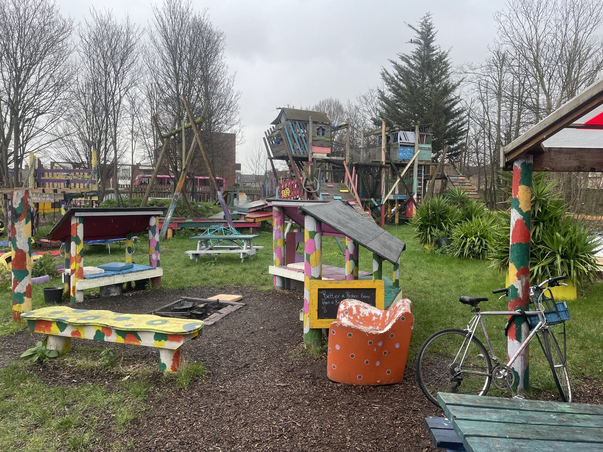 Hackney Play tweet media