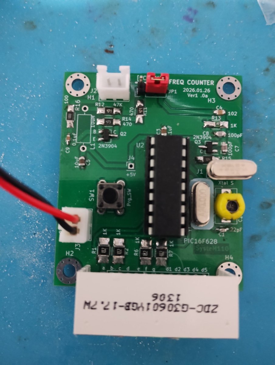 M110Syste's tweet photo. #LARCSet
#Bitx40
LARCSet用周波数表示器完成
&amp; Xtalチェックカー完成 https://t.co/TzpE88JakP