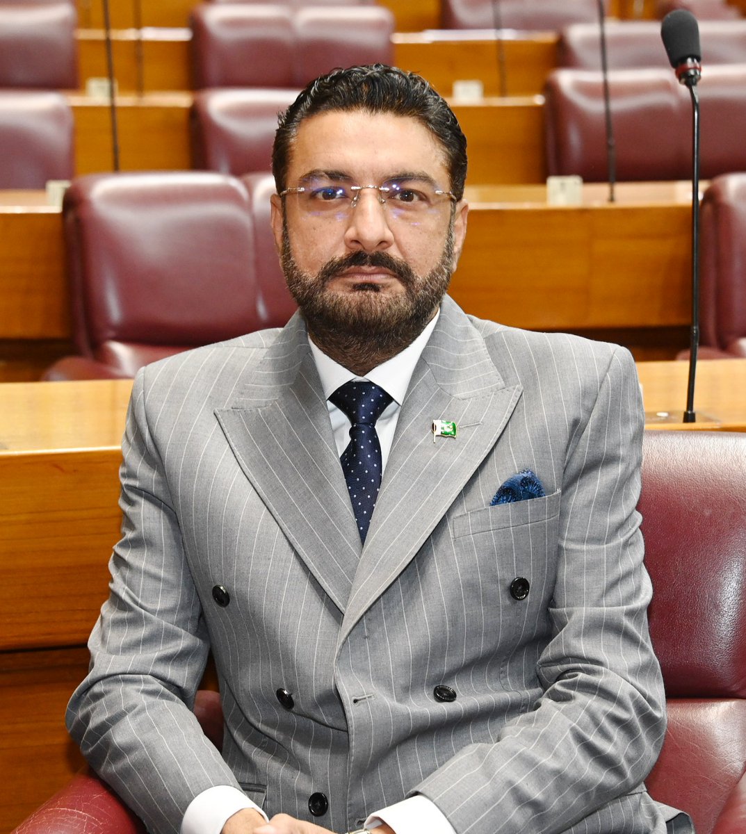 رسٹر سلمان صفدر کے مطابق PM عمران خان کی دائیں آنکھ شدید متاثر۔لیڈر کے ساتھ جیل میں غیر انسانی و انتقامی سلوک کا نتیجہ۔ قوم نہ بھولے گی، نہ معاف کرے گی۔

؟