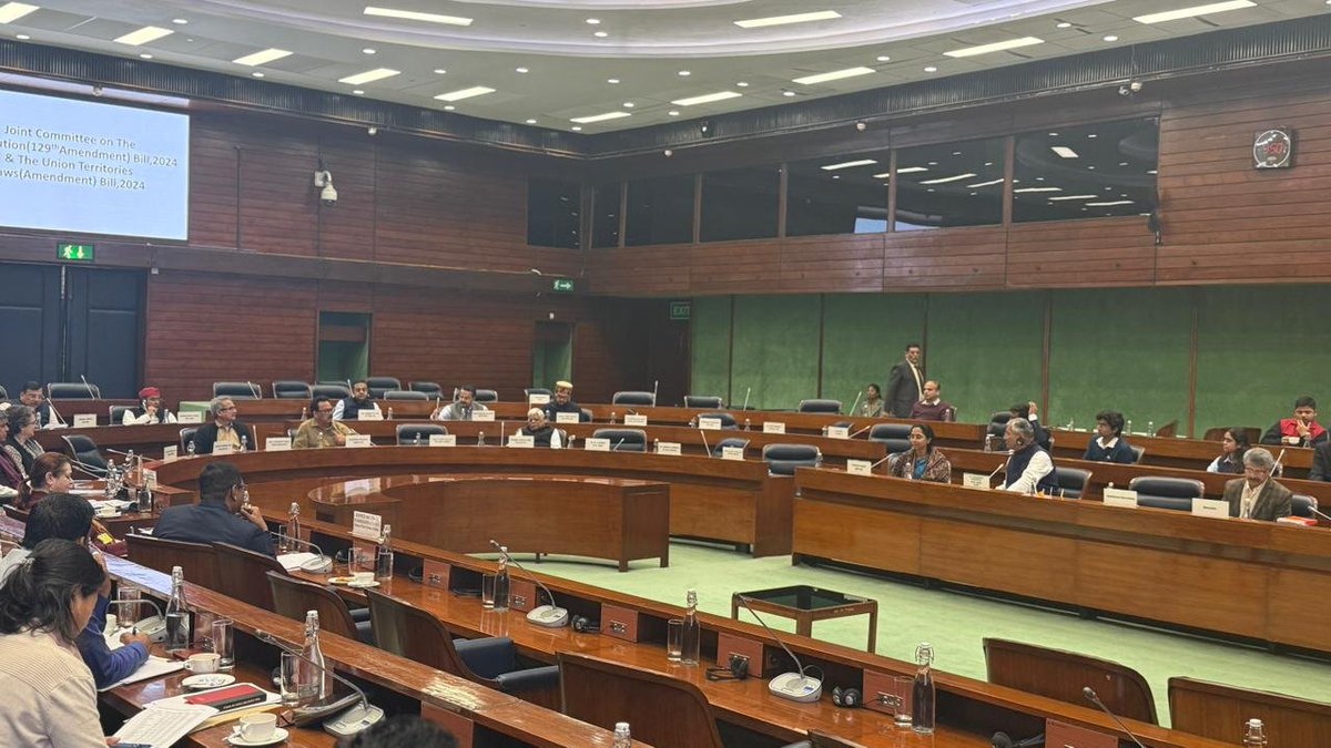 Supriya Sule tweet media