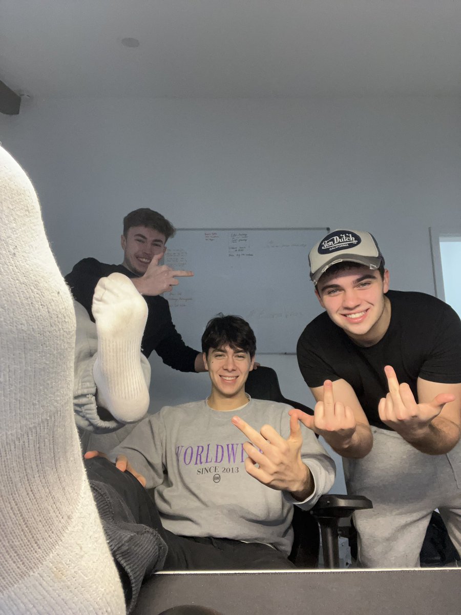 Premium Alpha ⚜️ tweet media