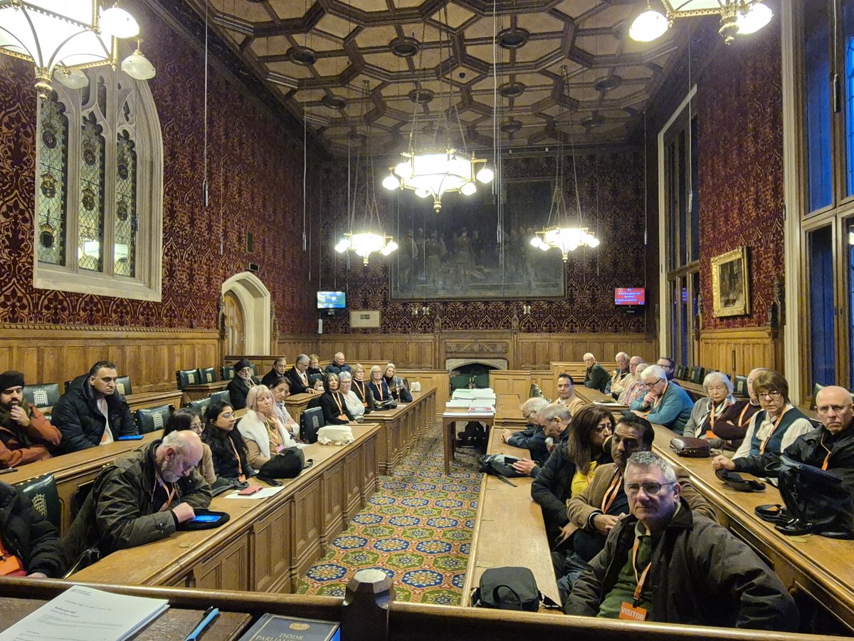 RotaryOadby's tweet photo. On Monday we had a wonderful tour of the Houses of @UKParliament.

Following a brilliant tour, we joined @NeilDotObrien MP on the Terrace, went to the viewing galleries of the Commons and Lords, and a Parliamentary Committee Room.

Thank you to all who joined us for a great day! https://t.co/ZK5v4GEcm0