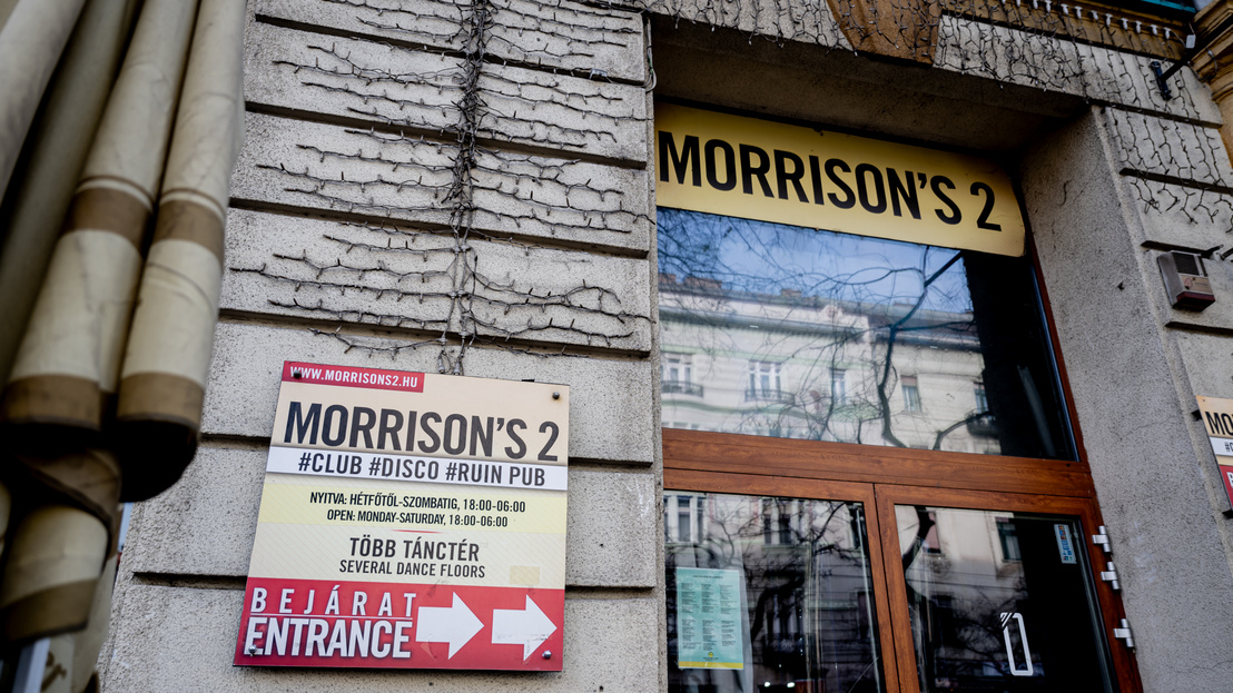 indexhu's tweet image. „Ami történt, arra nincs bocsánat” – ismét megszólalt a Morrison's 2 klubban meggyilkolt fiú édesanyja.

index.hu/belfold/2026/0…

Fotó: Szollár Zsófi / Index

#Hungary #club #victim #mother #indexhu