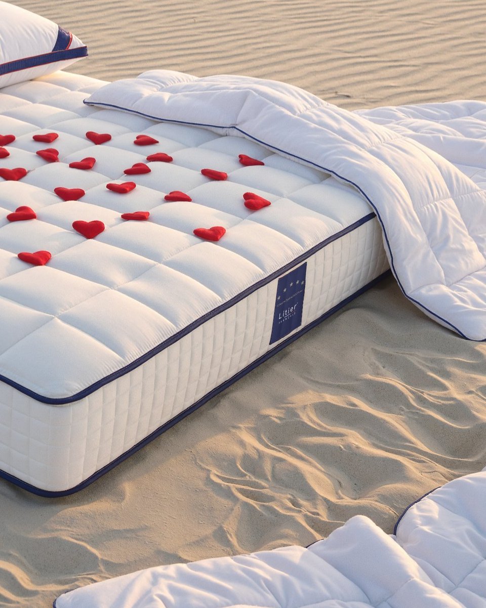 Cocooning &amp; love ❤️
Matelas Hôtel Impérial Ferme + couette Deluxe, le combo parfait.

litierfrancais.com

#litierfrancais #matelas #literie #couette #saintvalentin