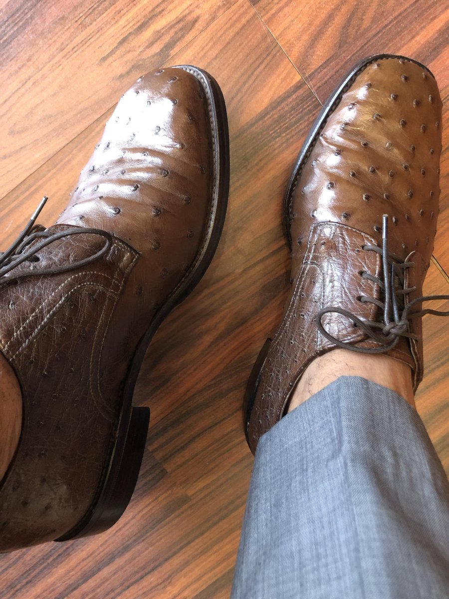 BalisoMlamli's tweet photo. Today I decided to go Old School with Ostrich. Believe it or not I’ve had these shoes for over fifteen years ❤️ https://t.co/u3UJbRkbyE