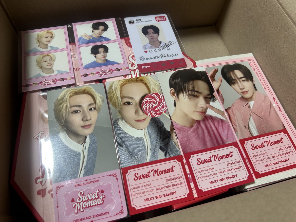 ENHYPEN WORLD スイートモーメント交換 ❤️譲 ・購入特典 2カット