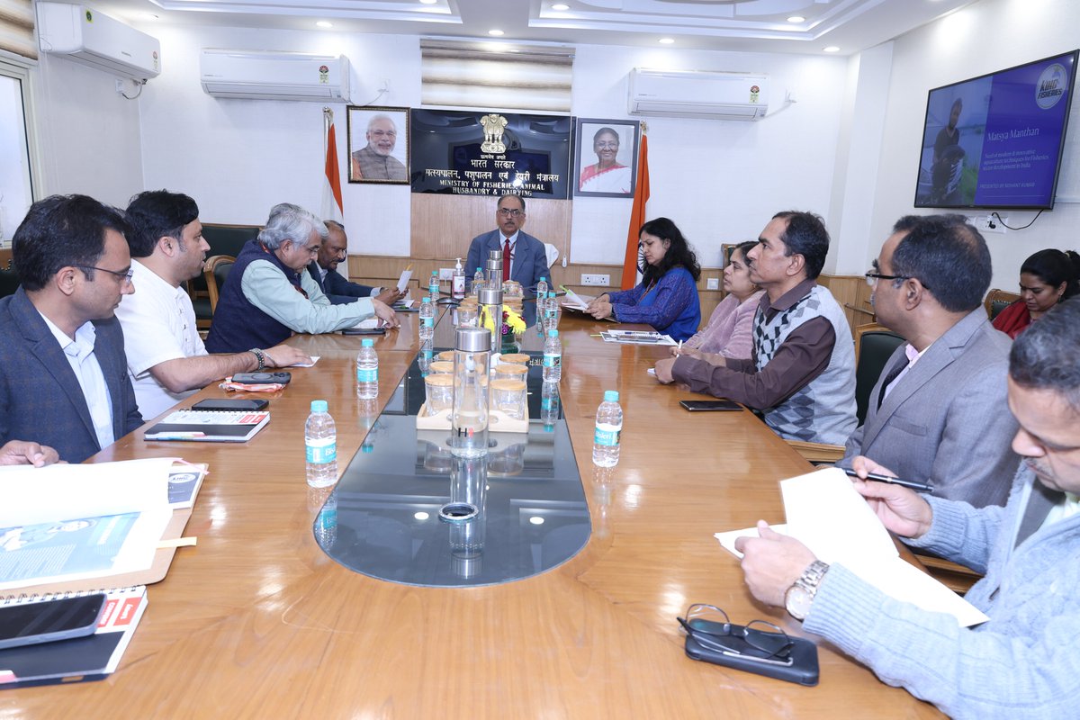 FisheriesGoI's tweet photo. Dr. Abhilaksh Likhi, Union Secretary, Department of Fisheries, GoI chaired the 11th edition of the Matsya Manthan Lecture Series, held today at Krishi Bhawan, New Delhi, in hybrid mode. 

During the session, Shri Nishant Kumar, MD and Founder, King Fisheries, Ranchi, delivered a presentation on “Modern and Innovative Aquaculture Techniques: A Key Driver for Growth and Sustainability in India’s Fisheries Sector” and highlighted the deployment of modern systems such as automated RAS, intensive pond and reservoir-based culture, along with several innovations including integrated breeding, adoption of blockchain-based traceability, pearl culture, and solar-powered farms. 

The session witnessed participation from senior officials of the Department of Fisheries, GoI; Departments of Fisheries of States/UTs; ICAR Institutions; FSI; CAA; CIFNET; CMFRI; and more than 100 participants who joined virtually.

#MatsyaManthan #AquacultureInnovation #SustainableFisheries #ModernAquaculture
