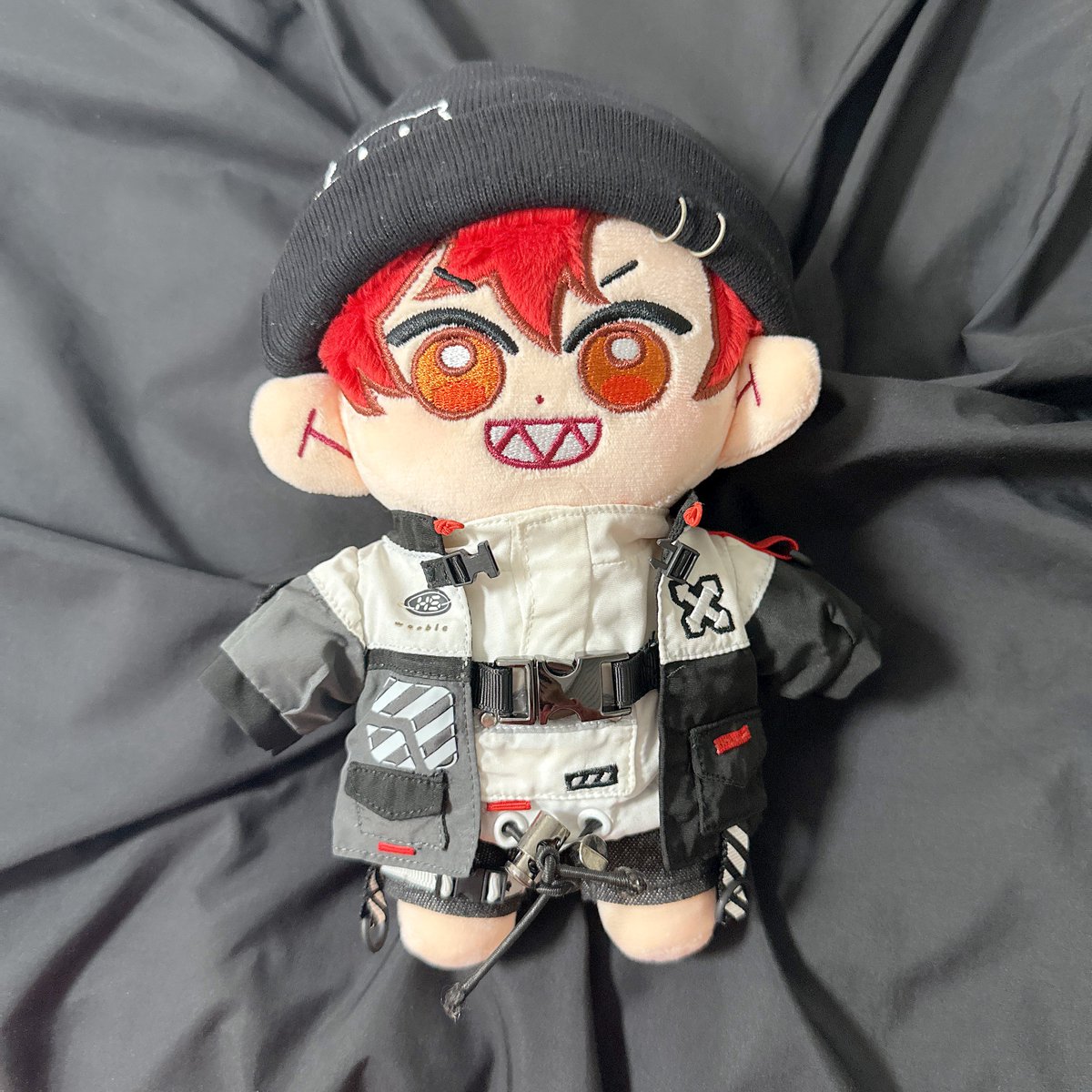 Gukku99_'s tweet photo. 랃님 옷 너무 잘어울림 ㄱㅇㅇ
폼난다 폼나 https://t.co/EzHEFC3hB1