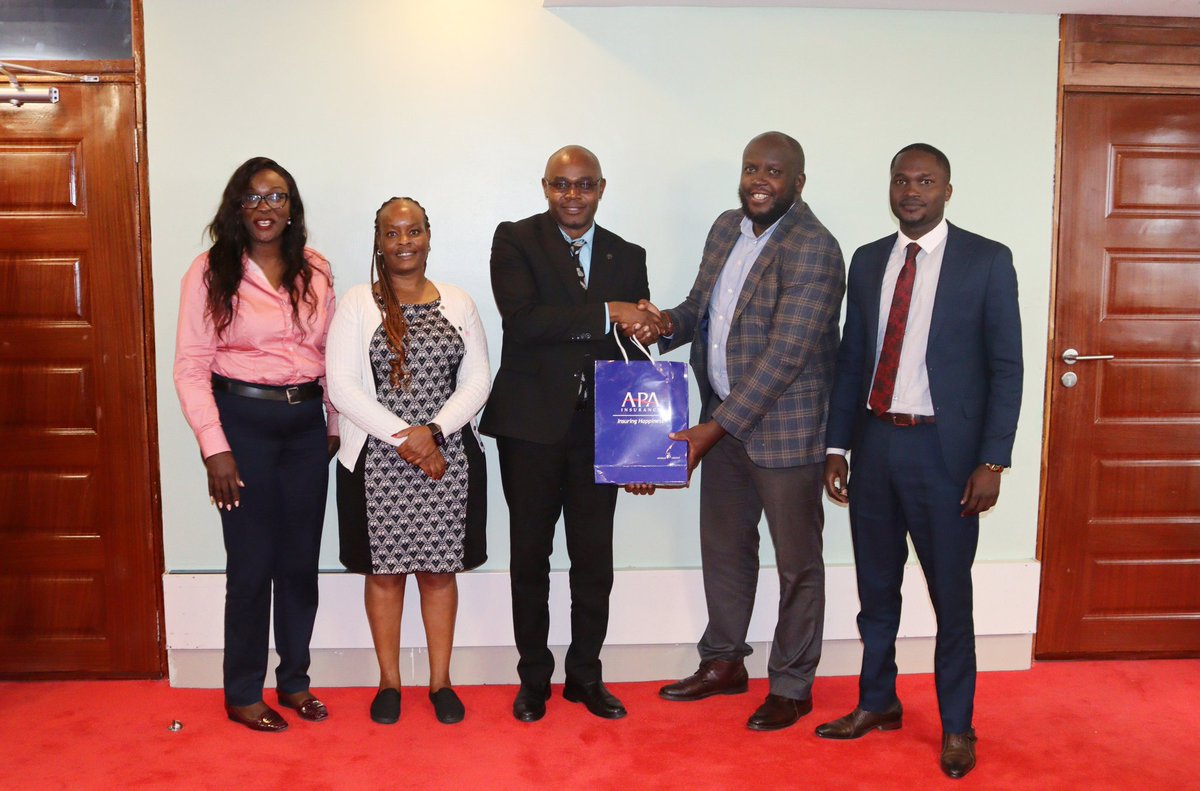 TowerSaccoLtd's tweet photo. Tower Sacco CEO Mr. Patrick Njenga today led a team from Tower Sacco in hosting our partners, a team from APA Insurance, at our head office in Olkalou today.
#TowerSacco #APAInsurance #PartnershipsThatWork #ProtectWhatMatters https://t.co/WsHVZbaihD