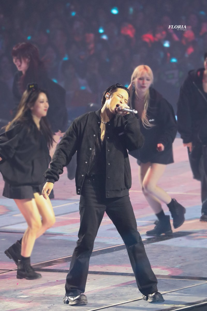 CxM DOUBLE UP LIVE PARTY 

열창 강아지 🖤🐶

#SEVENTEEN #세븐틴 #민규 #MINGYU #ミンギュ