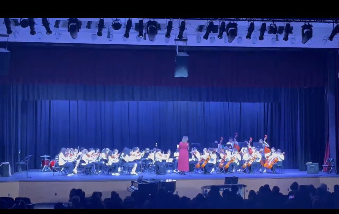 Congratulations to our musicians who performed at String Night. It was a truly special event. <a href="/MineolaUFSD/">Mineola UFSD</a> <a href="/MineolaMS/">Mineola Middle School</a> #MineolaProud