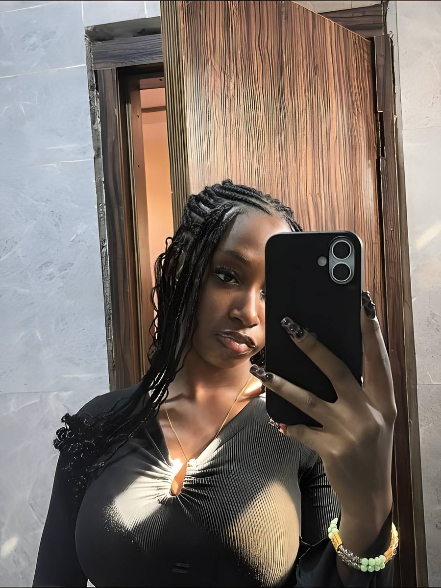 Ivy's live 🥺💗 tweet media