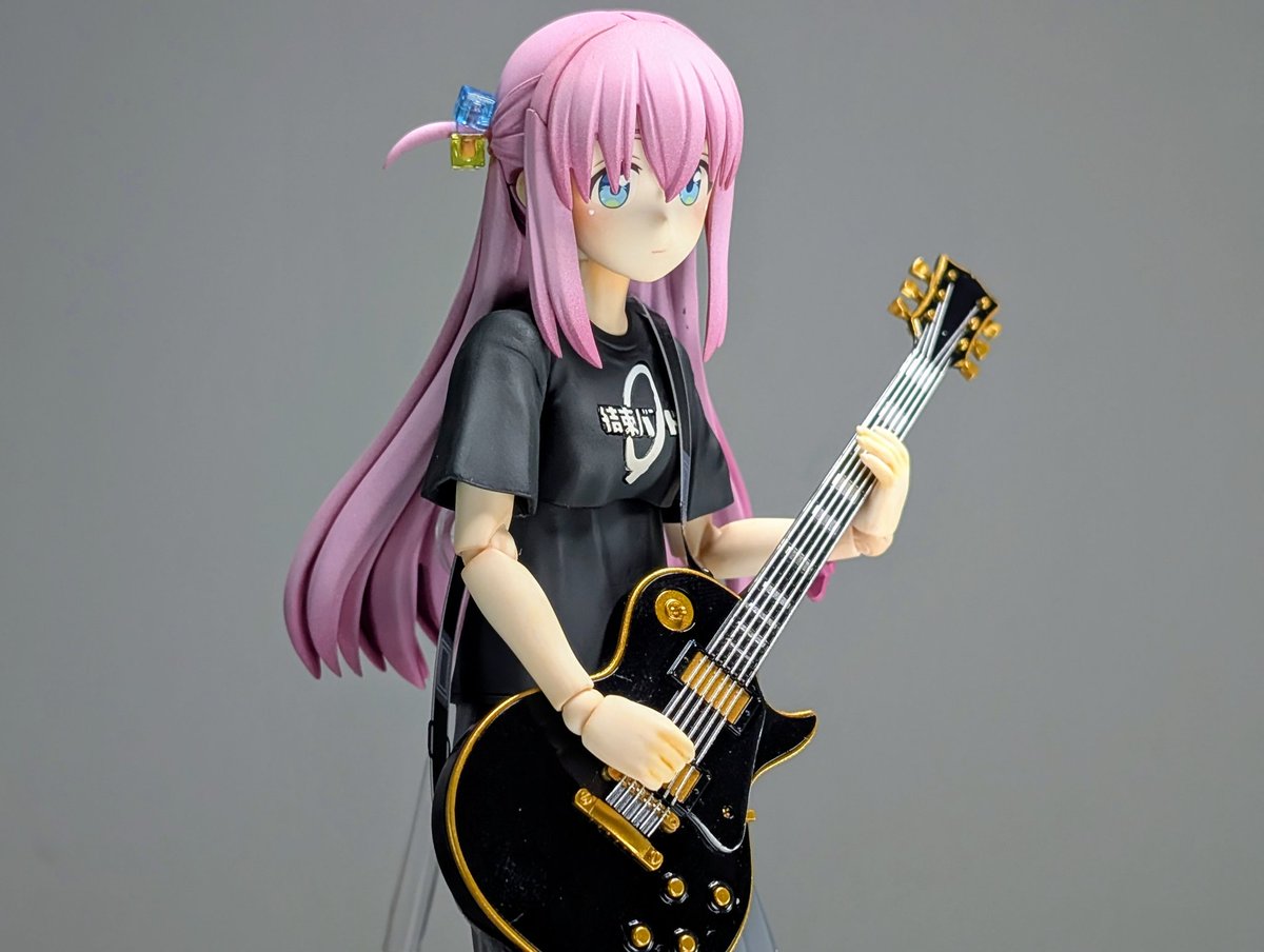 #私はこういう模型を作っています
SDガンダム…だけでなく！
ビネットとかジオラマとか
仮面ライダーとか
カッコいい合体ロボとか
たまに美プラも作ります！！！！