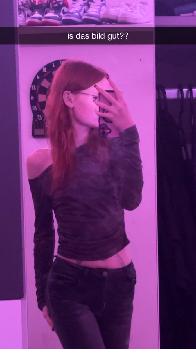 lisaberlinn030's tweet photo. welcher nutzlose #looser schickt mir einen amazon gutschein?
#Geldsklave #Geldsklavin #Finanzdevot
#FinDomDE #Paypig #PaypigDE
#GeldDemütigung #GeldDomme #Findom #FinancialDomination #FinDom #Paypig #CashSlave #WorshipMoney #Tribute
#MoneyDomination https://t.co/6gVtiJDhvr