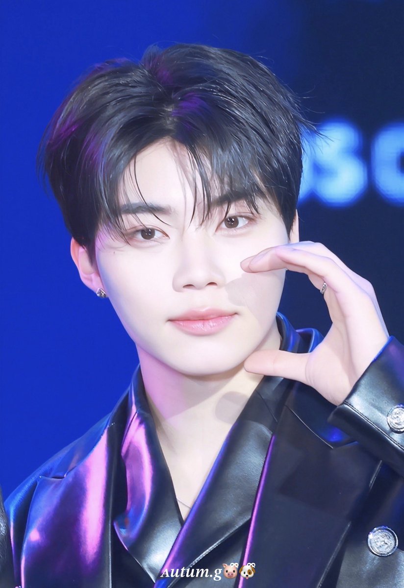 260211 Dawards 디어워즈 HQ

아름답다🤍

#PARKGUNWOOK #박건욱 #朴乾煜 #朴乾旭 #パクゴヌク #ZEROBASEONE #ZB1 #제로베이스원