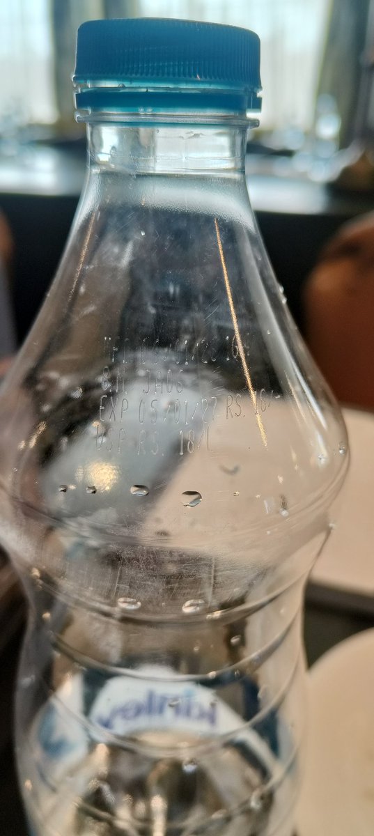 SVK007's tweet photo. @jagograhakjago @PMOIndia @MamataOfficial what is this, a reputed biryani brand of Kolkata named as Arsalan Restaurant &amp; Caterer charging water bottle price on a higher price Rs.18/- bottle was sold at Rs.35/-, please look into the matter.All proofs are attached. https://t.co/jq3CU8jD29