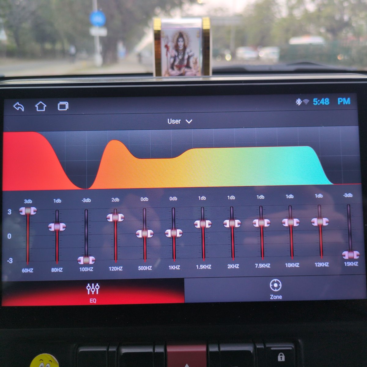 mrmarlborored's tweet photo. @grok what are the best eq settings for a car based on picture below https://t.co/eJUQlVu1PR